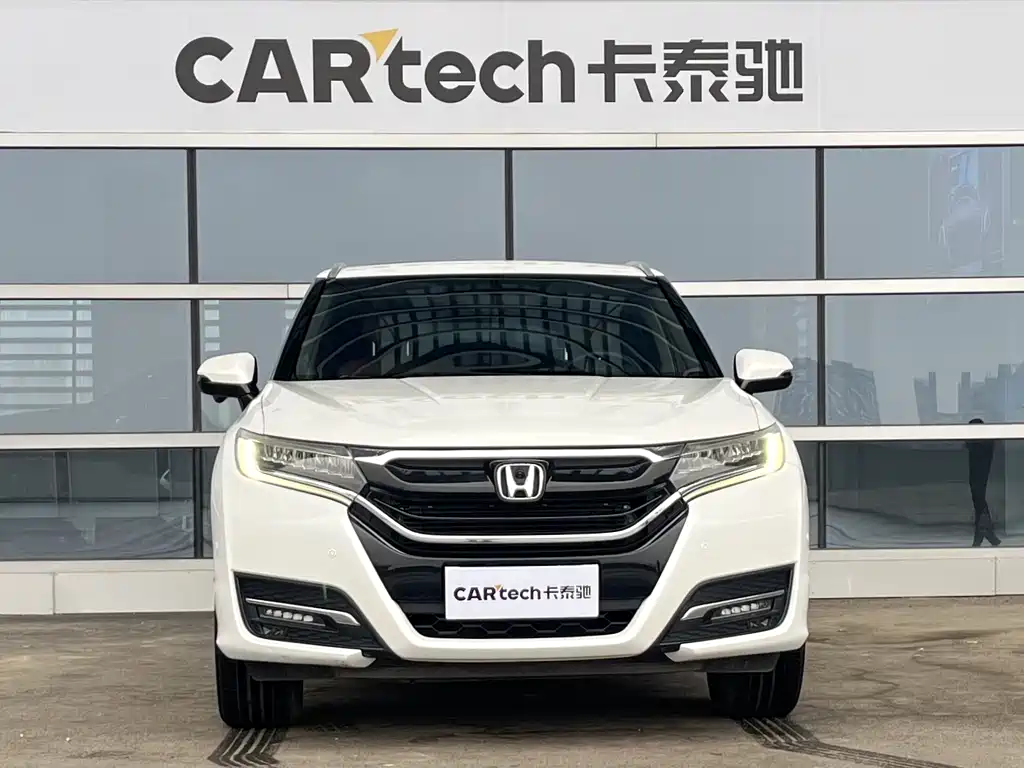 Honda UR-V 2017 370TURBO 2WD Premium Edition National V купить на сайте DeffCars
