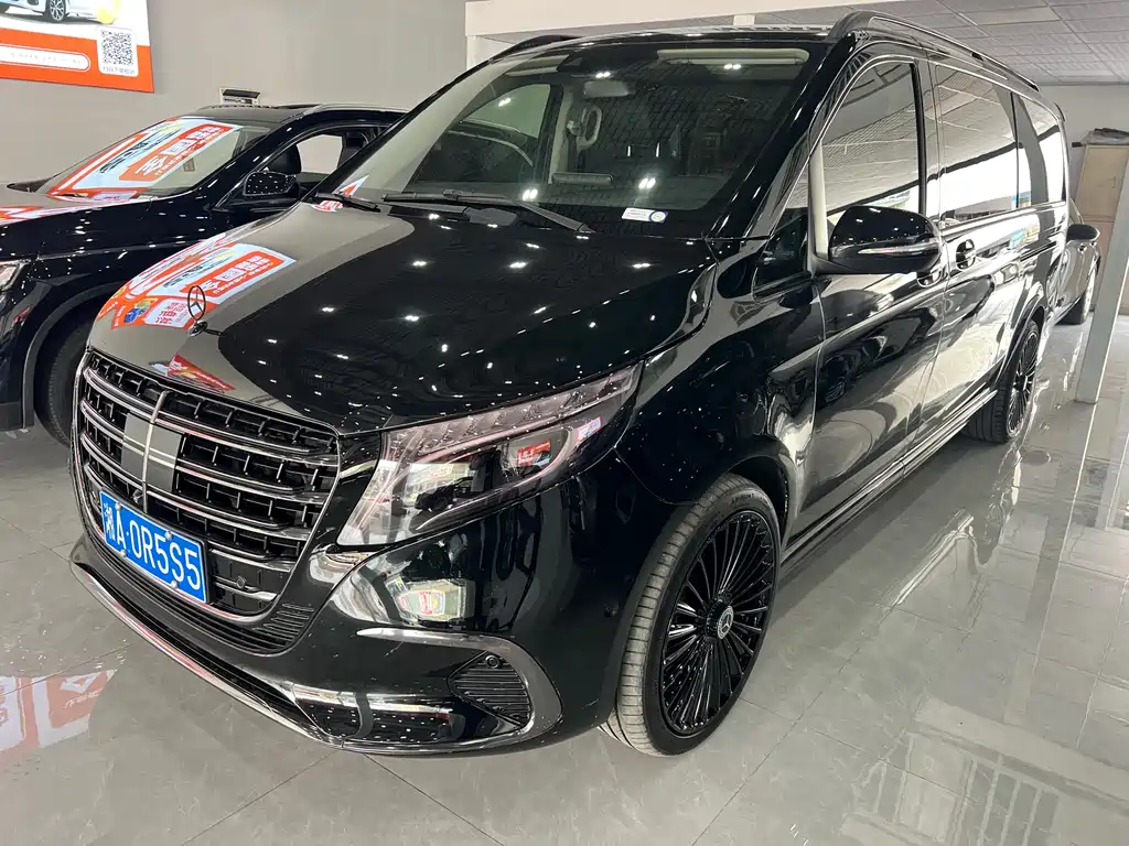 Mercedes-Benz V-Class 2017 V 260 L Premium Extended Edition купить на сайте DeffCars