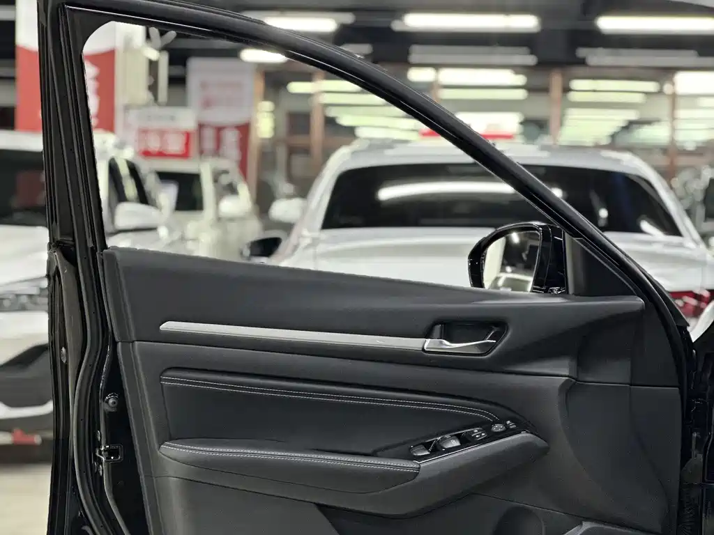 Teana 2021 2.0L XL Comfort Edition купить на сайте DeffCars