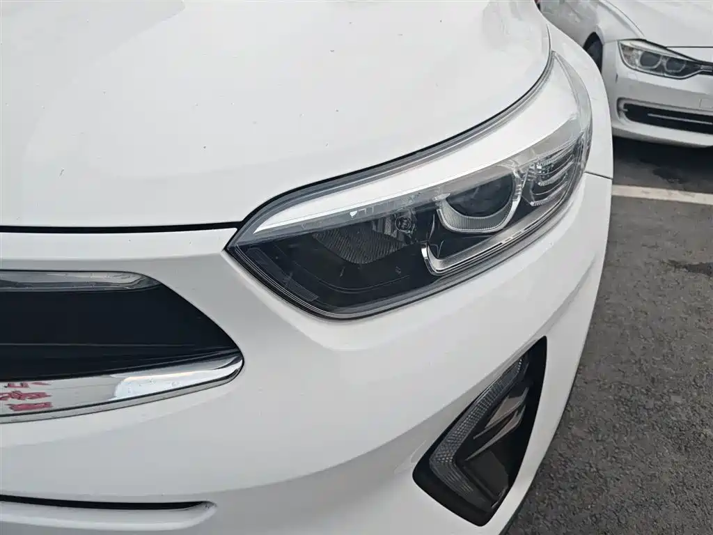 Yipao 2021 1.4L CVT Fun Edition купить на сайте DeffCars