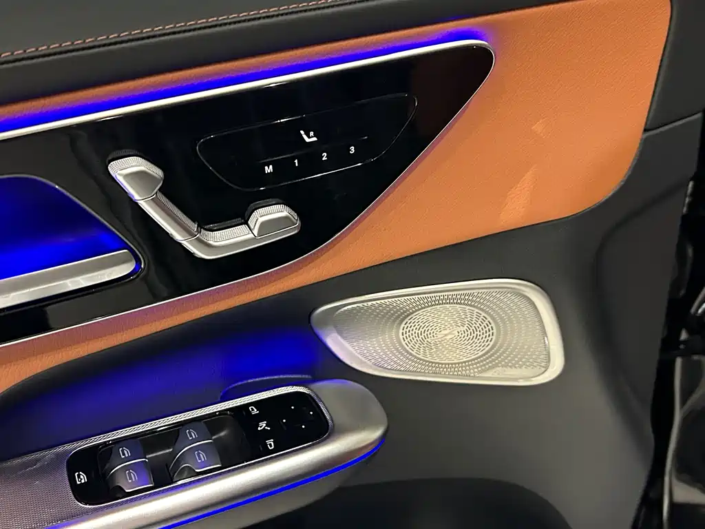 Mercedes-Benz GLC 2024 facelift GLC 300 L 4MATIC dynamic 5-seater купить на сайте DeffCars
