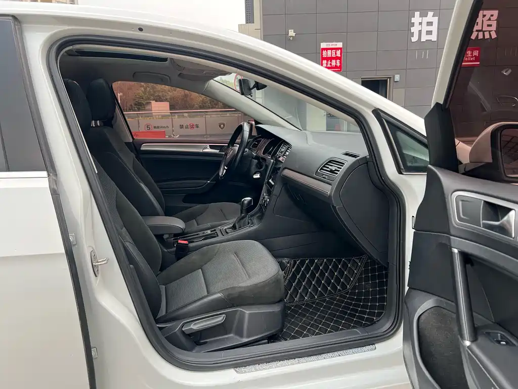 Golf 2020 280TSI DSG comfort model купить на сайте DeffCars