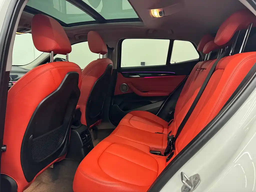 BMW X2 2021 sDrive25i leading M sports package купить на сайте DeffCars