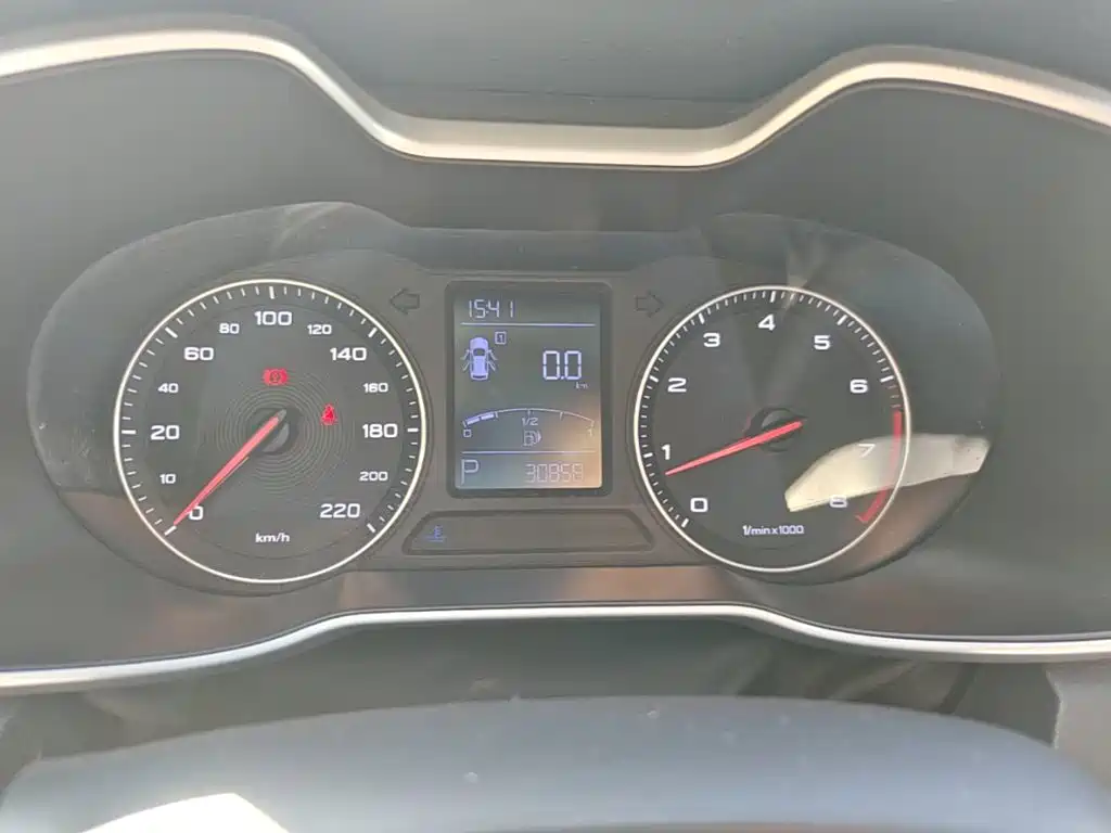MG Motor ZS 2018 1.5L automatic luxury version National V купить на сайте DeffCars