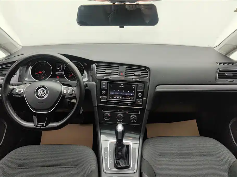 Golf 2018 230TSI automatic comfort type купить на сайте DeffCars