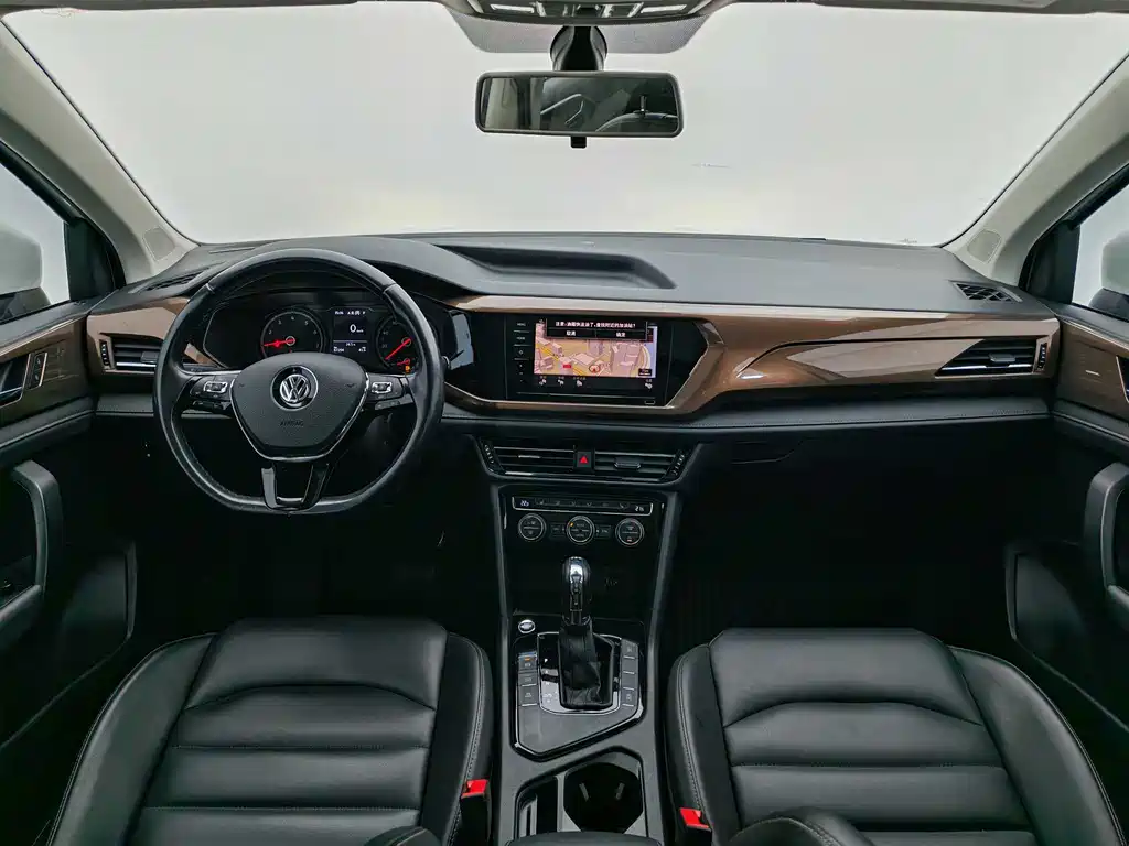 Tuyue 2020 280TSI 2WD Deluxe Edition National VI купить на сайте DeffCars