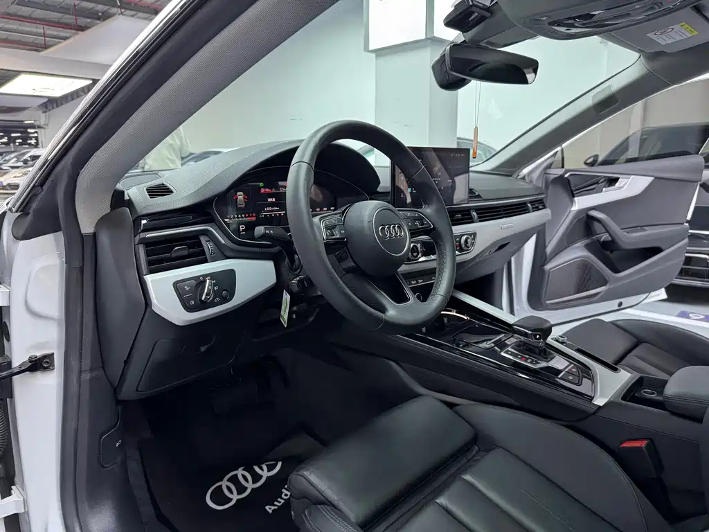 Audi A5 imported 2023 Sportback 40 TFSI quattro luxury and dynamic model купить на сайте DeffCars