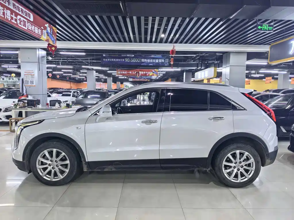 Cadillac XT4 2020款 改款 28T 两驱技术型 купить на сайте DeffCars