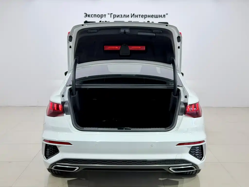 Audi A3 2022 A3L Limousine 35 TFSI Luxury Sport купить на сайте DeffCars