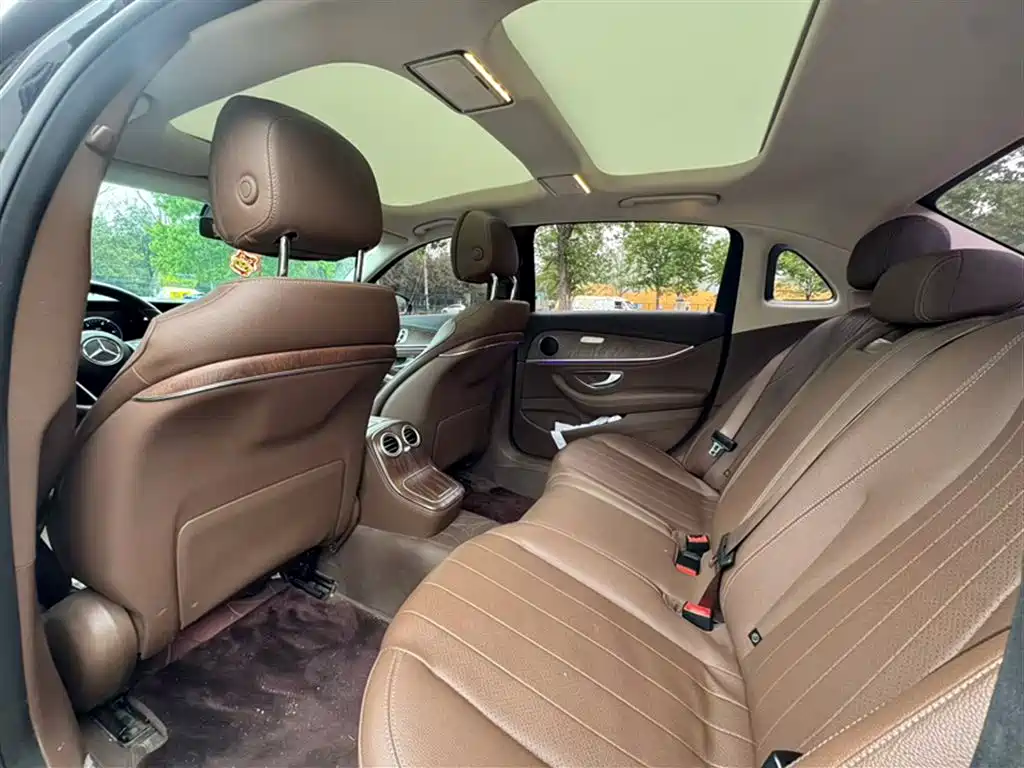 Mercedes-Benz E-Class 2023 E 300 L Fashion купить на сайте DeffCars
