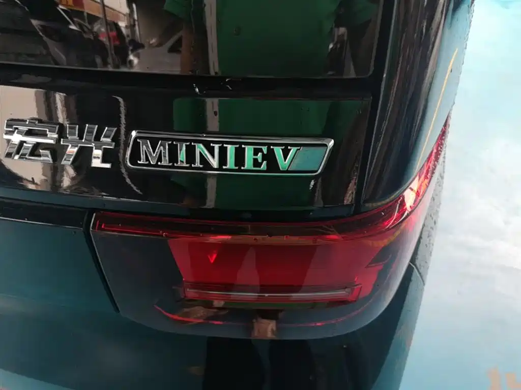 Hongguang MINIEV 2022 GAMEBOY 300km gaming model lithium iron phosphate купить на сайте DeffCars