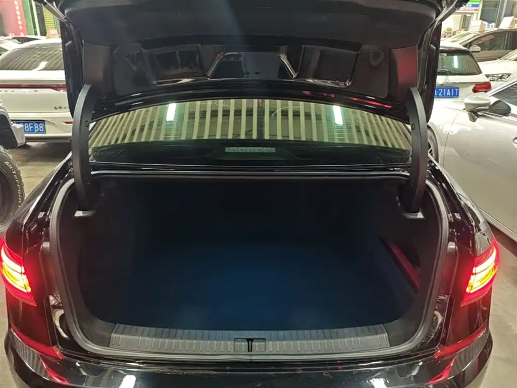 Passat 2023 facelift 330TSI Star Elite Edition купить на сайте DeffCars
