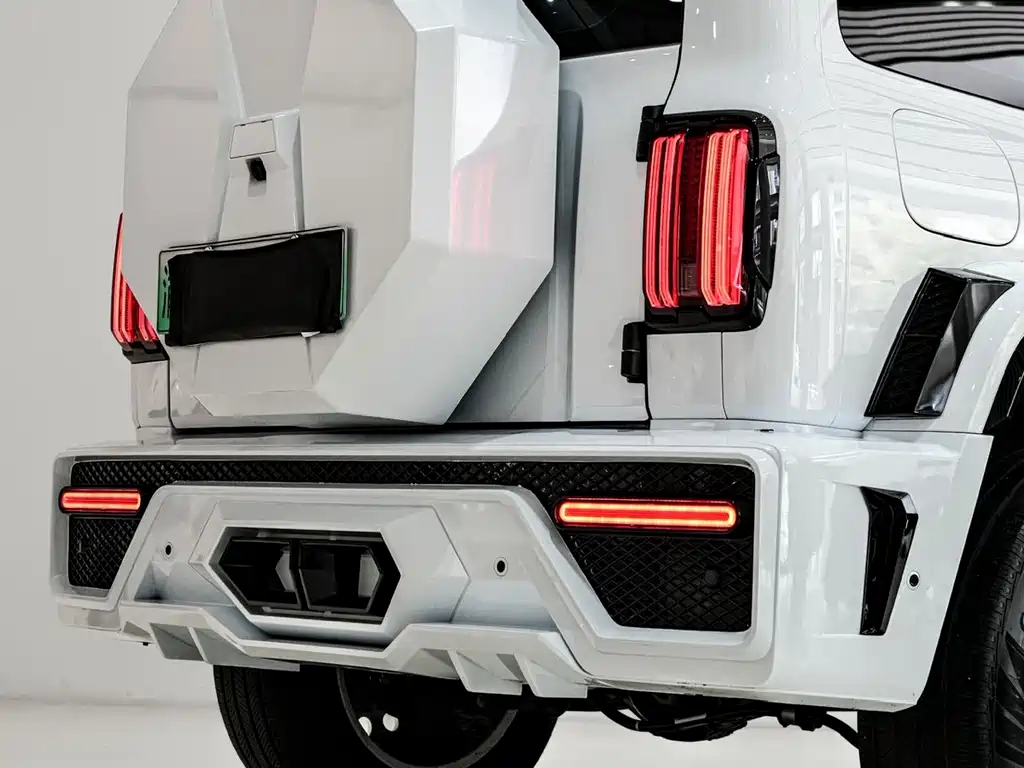 Tank 300 New Energy 2025 Hi4-T 37.1kWh купить на сайте DeffCars