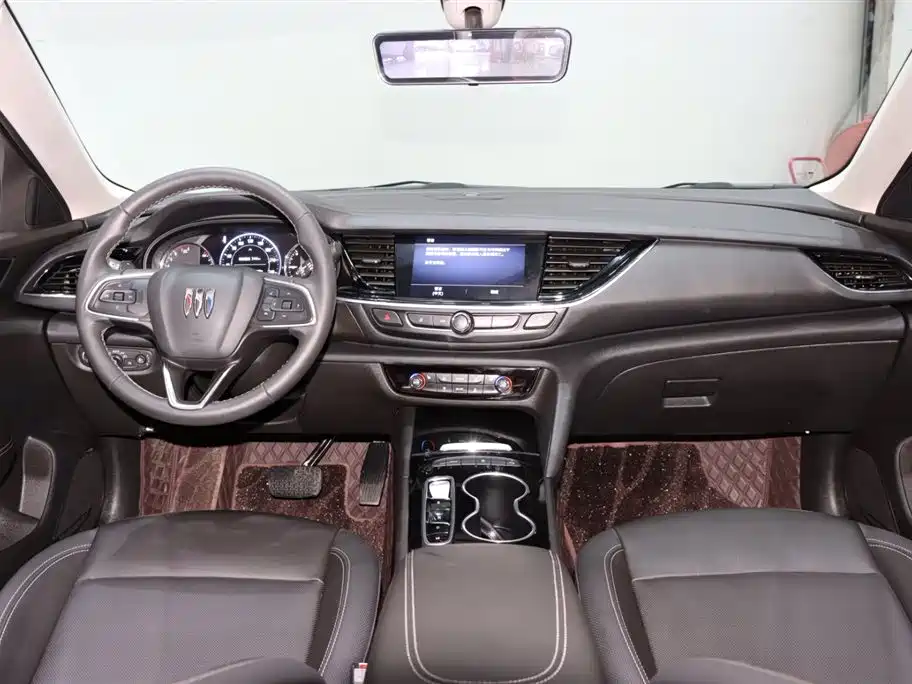 Regal 2024 facelift 28T indulgent version купить на сайте DeffCars