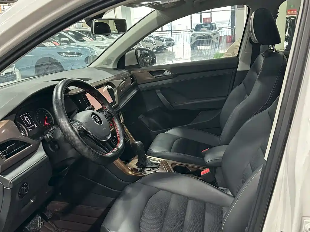 Tuyue 2021 330TSI four-wheel drive luxury version PLUS купить на сайте DeffCars