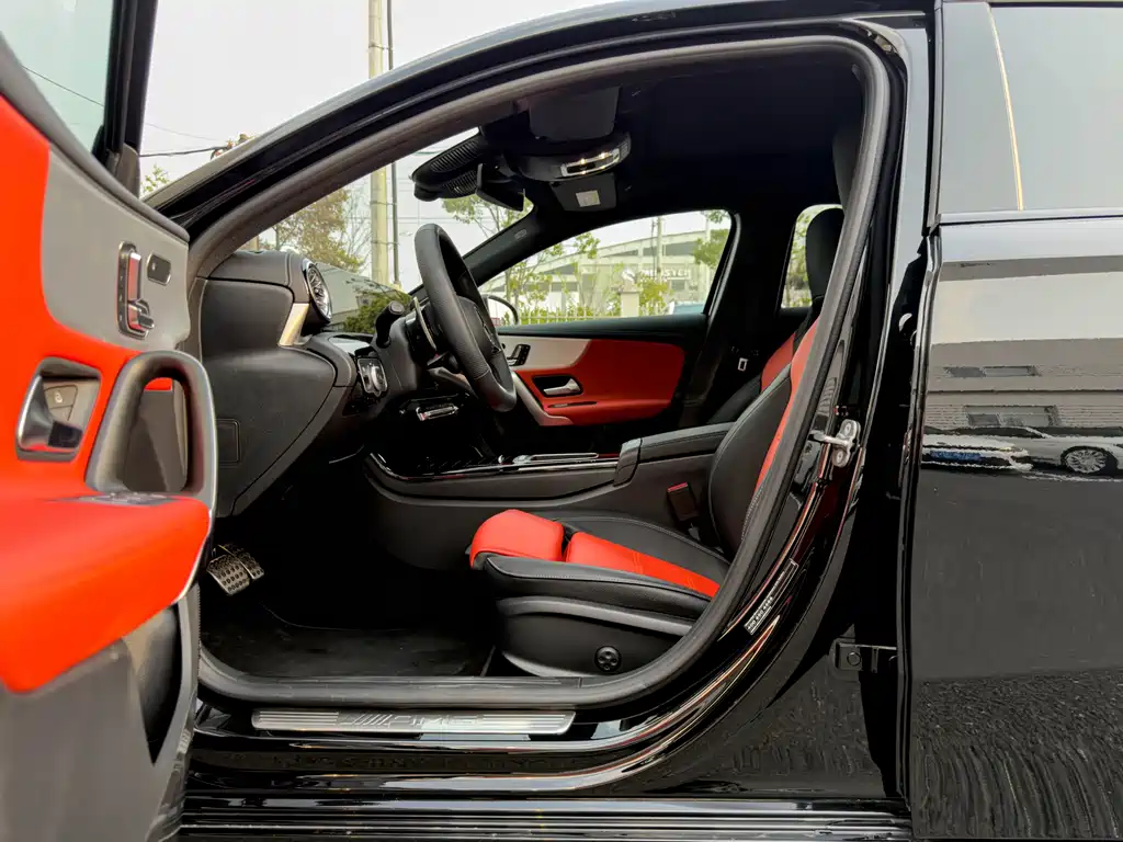 Mercedes-Benz A-Class AMG imported 2025 AMG A 35 4MATIC купить на сайте DeffCars