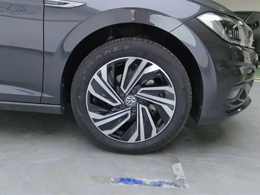 Sagitar 2022 280TSI DSG Flyover Edition купить на сайте DeffCars