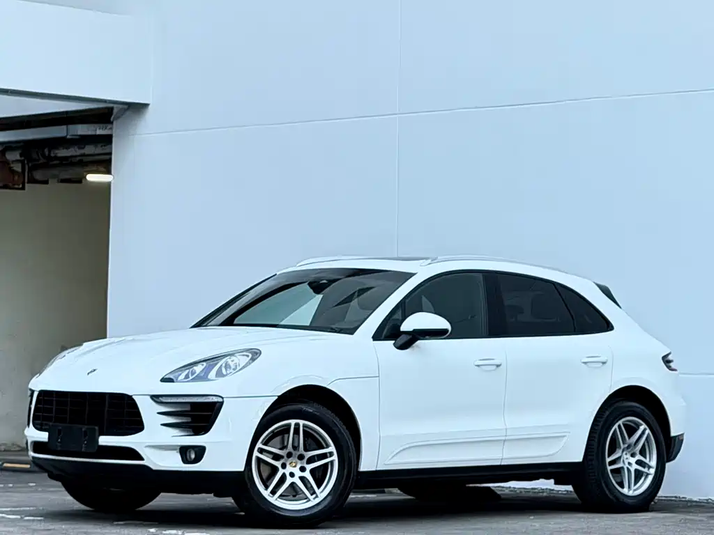 Macan 2014 Macan 2.0T купить на сайте DeffCars