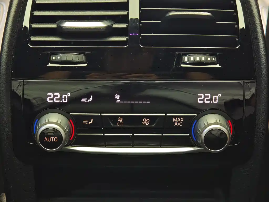 BMW 6 Series GT 2021 facelift 630i M Sports Package купить на сайте DeffCars