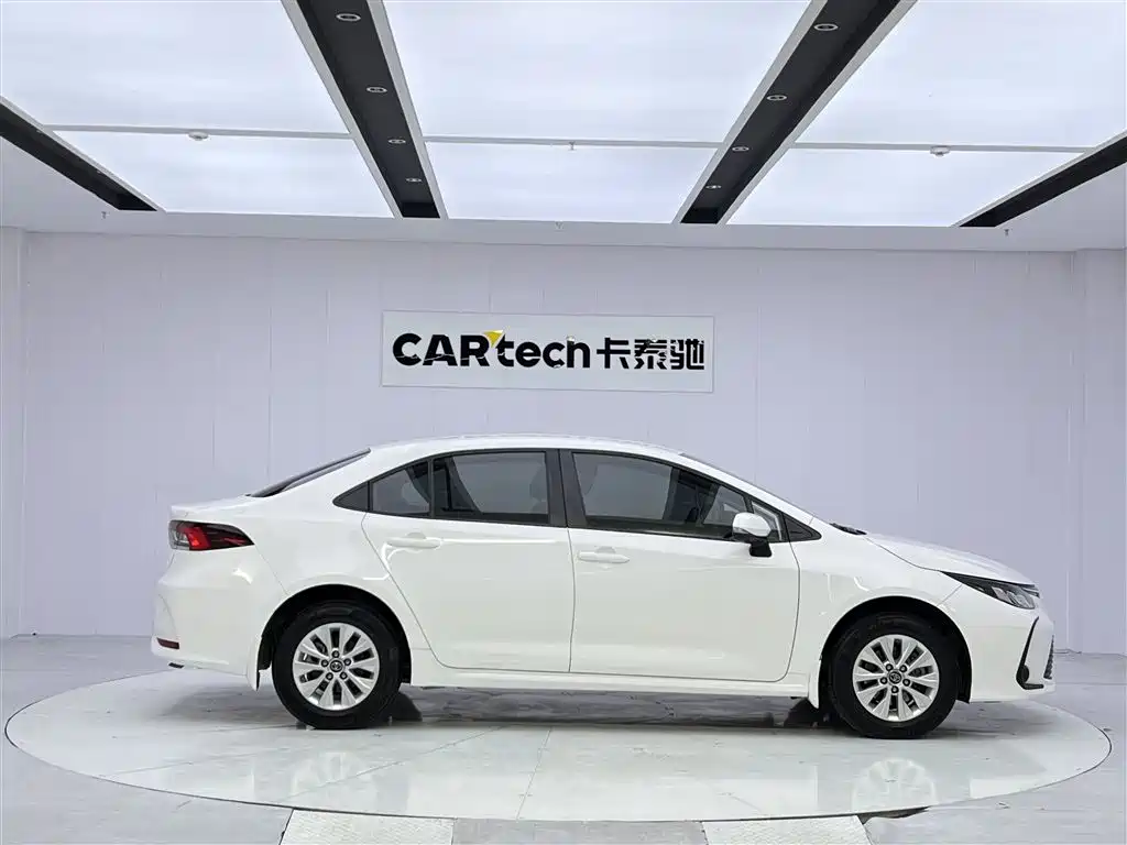 Corolla 2019 1.2T S-CVT GL Pioneer Edition купить на сайте DeffCars