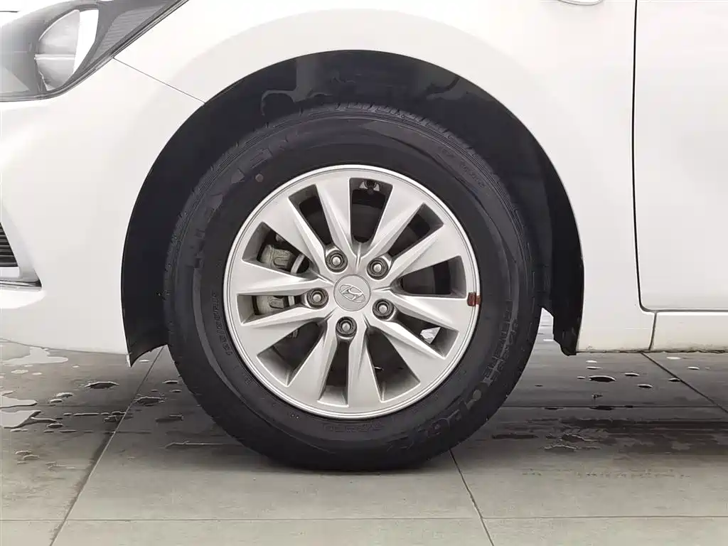Yuedong 2020 1.6L automatic GL pleasing version купить на сайте DeffCars