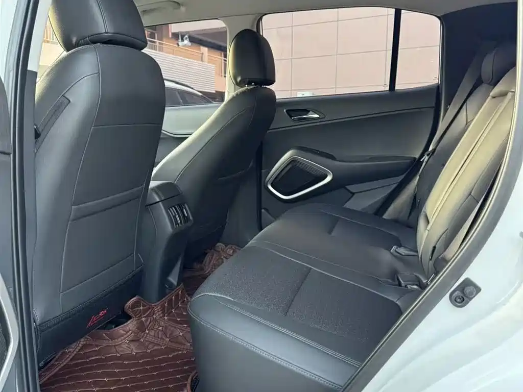 Beijing Hyundai ix35 2018 2.0L automatic two-wheel drive Zhiyong·Enjoy Edition купить на сайте DeffCars