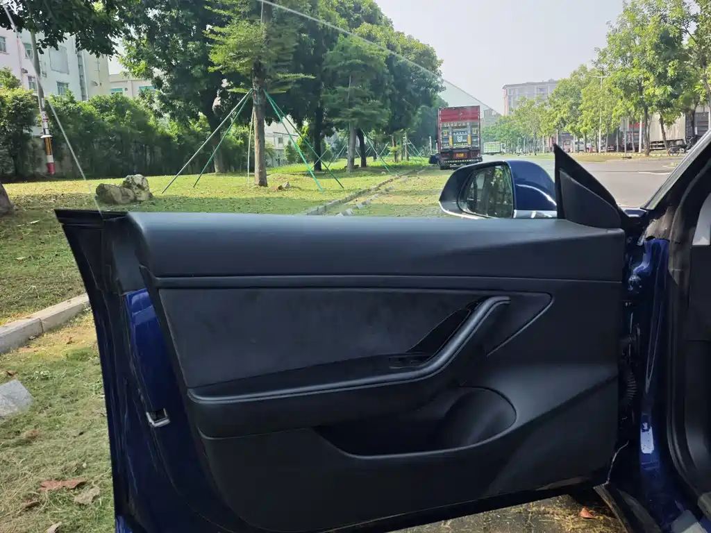 Model 3 imported 2019 standard range rear drive upgraded version купить на сайте DeffCars
