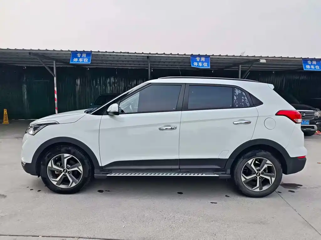 Beijing Hyundai ix25 2017 1.6L automatic intelligent model купить на сайте DeffCars