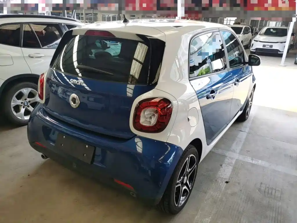 smart forfour 2016 0.9T 66kW extreme version купить на сайте DeffCars