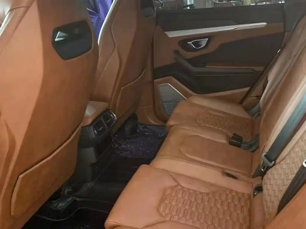 Urus 2018 4.0T V8 купить на сайте DeffCars