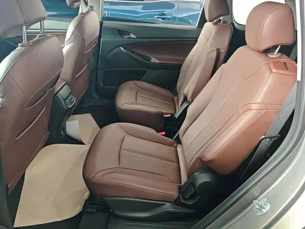 Buick GL6 2019 18T 6-seater connected luxury model National VI купить на сайте DeffCars