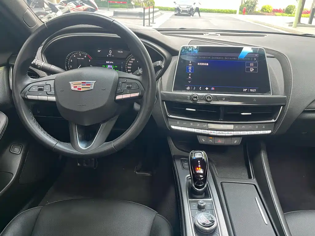 Cadillac CT5 2021 28T luxury model купить на сайте DeffCars