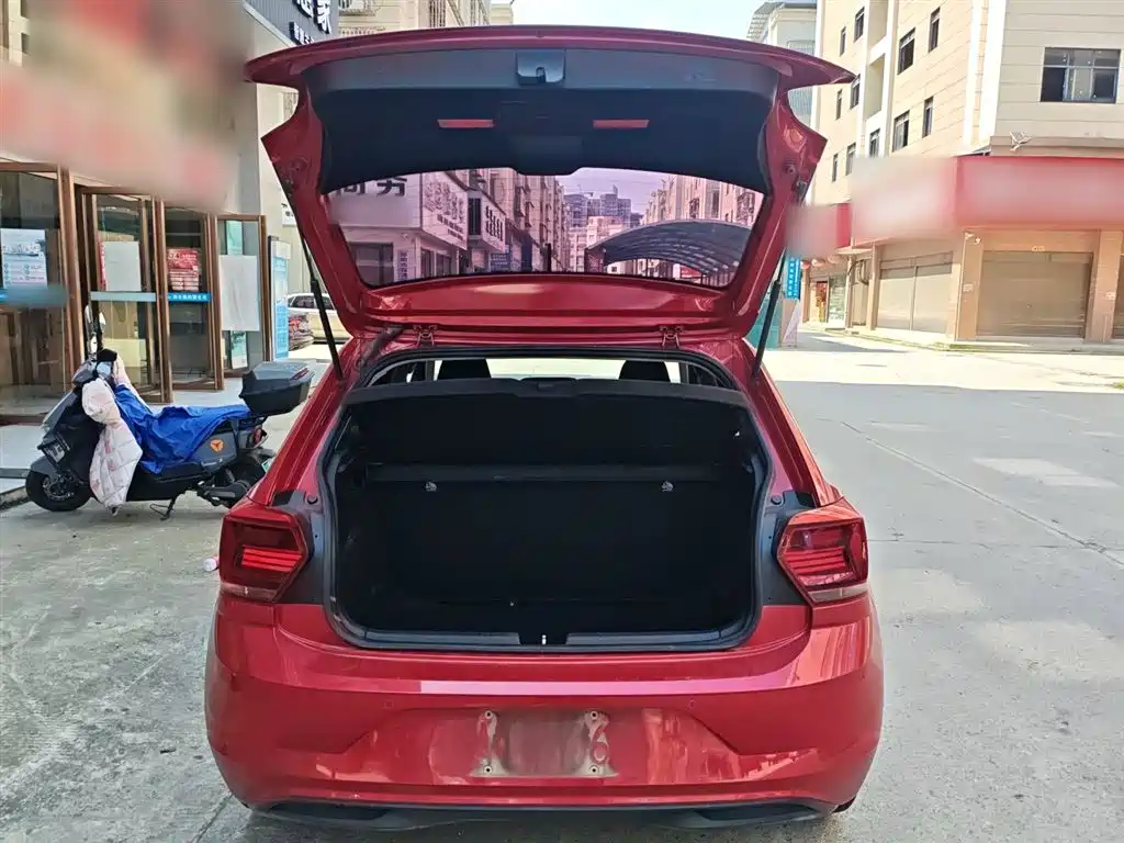 Polo 2021 Plus 1.5L Automatic Panoramic Enjoyment Edition купить на сайте DeffCars
