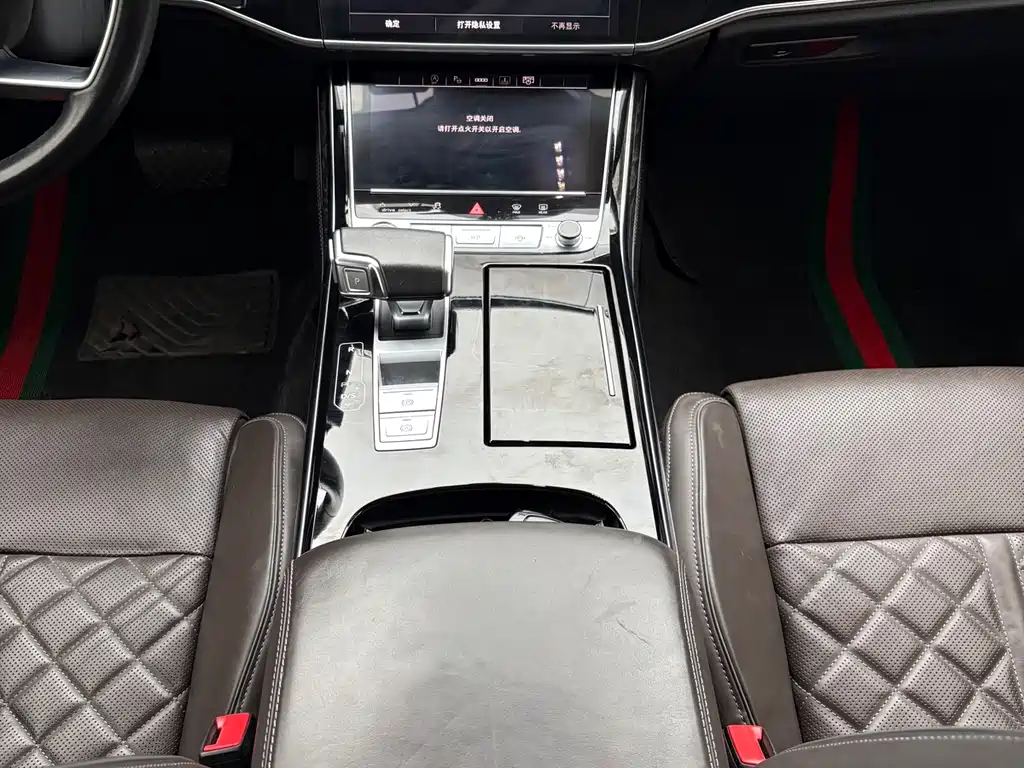 Audi A8 2023 A8L 50 TFSI quattro Premium Selection купить на сайте DeffCars