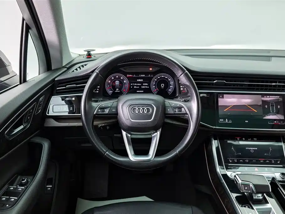 Audi Q7 2020 55 TFSI quattro S line sports купить на сайте DeffCars