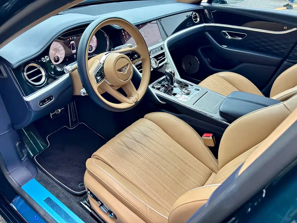 Flying Spur 2024 4.0T V8 Mulliner купить на сайте DeffCars