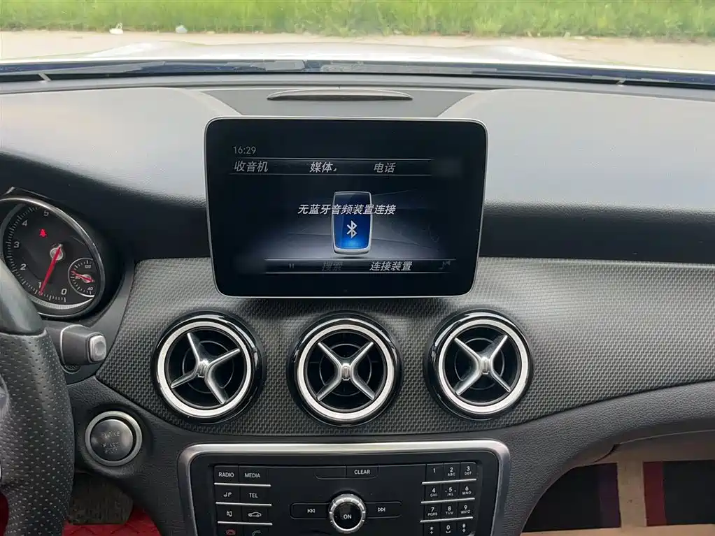 Mercedes-Benz GLA 2018 GLA 200 Dynamic купить на сайте DeffCars
