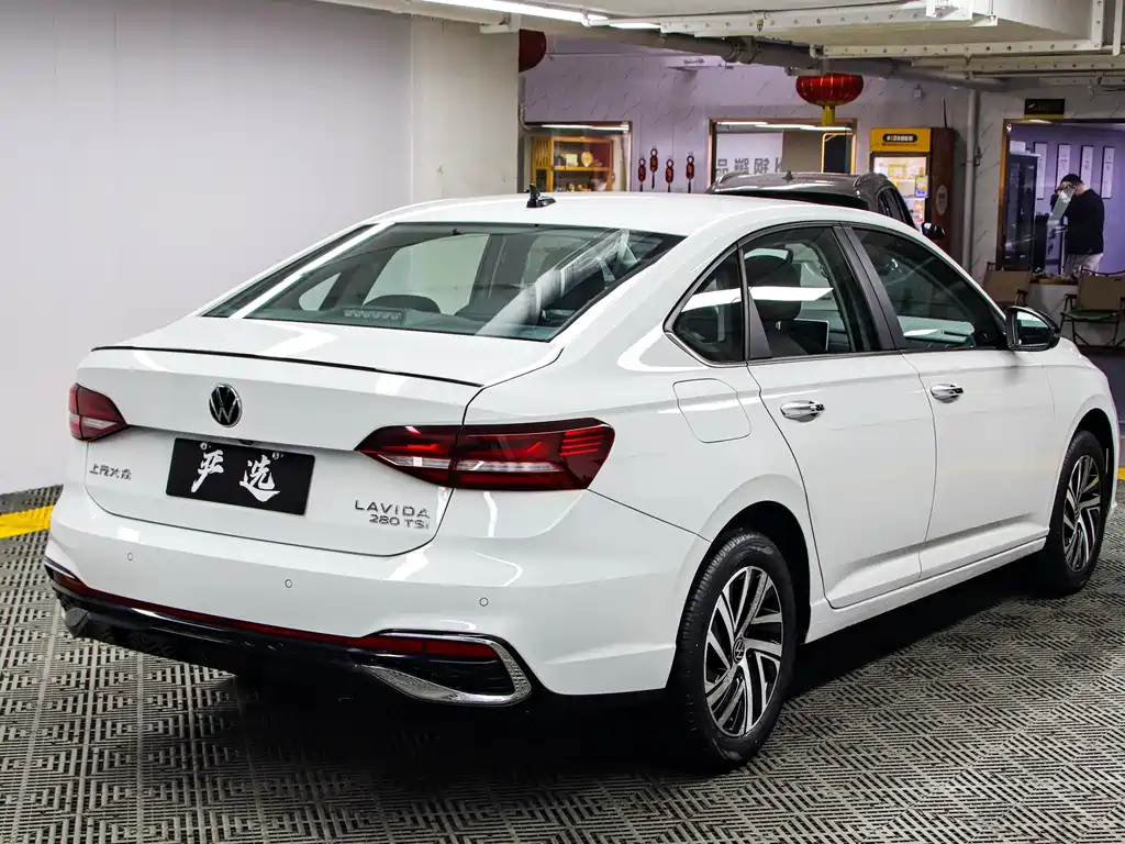 Lavida 2023 280TSI DSG Starry Sky Full Edition купить на сайте DeffCars