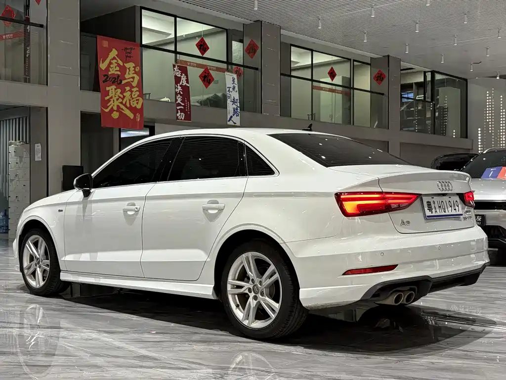 Audi A3 2020 Limousine 35 TFSI Fashion Type National V купить на сайте DeffCars