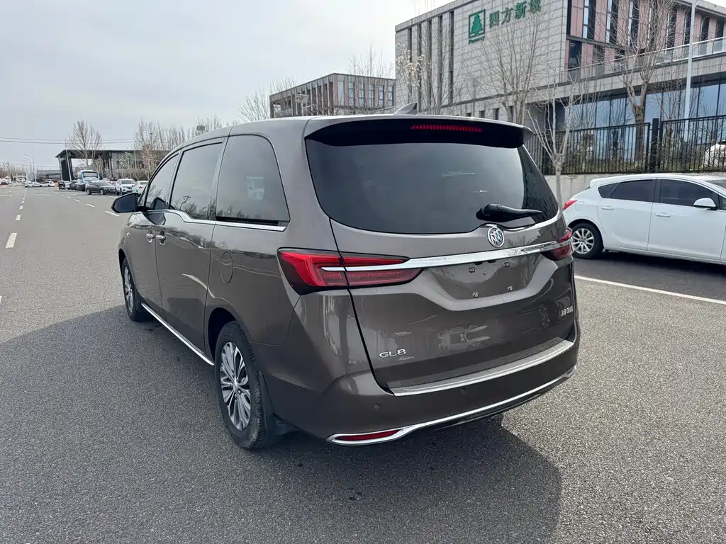Buick GL8 2023 Land Business Class 652T Smart Luxury купить на сайте DeffCars