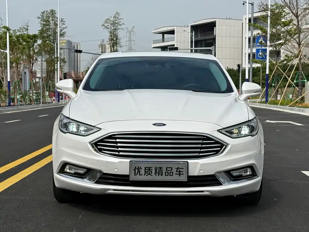 Mondeo 2017 EcoBoost 200 Luxury купить на сайте DeffCars