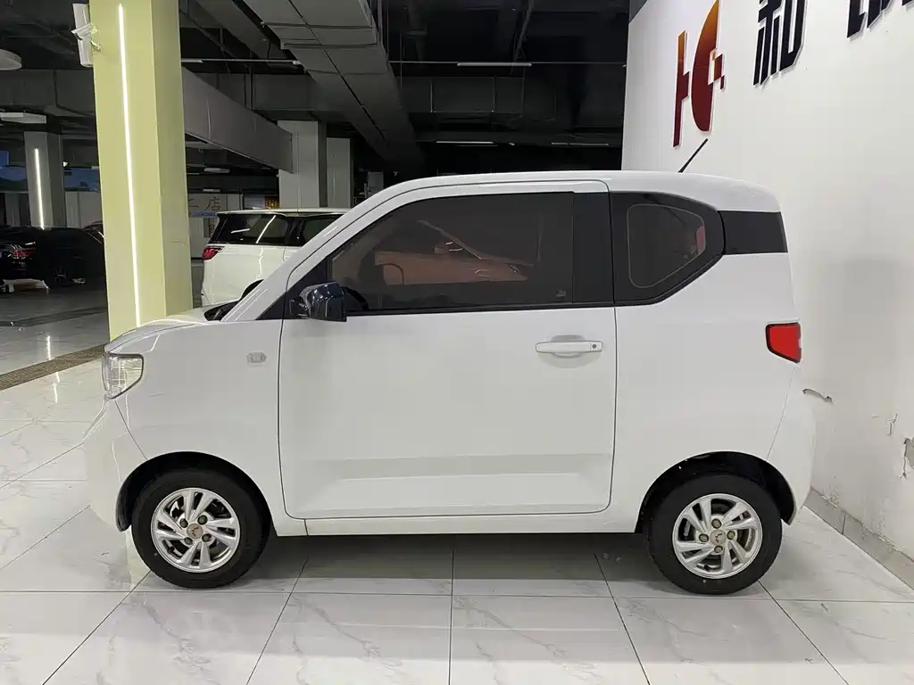 Hongguang MINIEV 2020 free model ternary lithium купить на сайте DeffCars