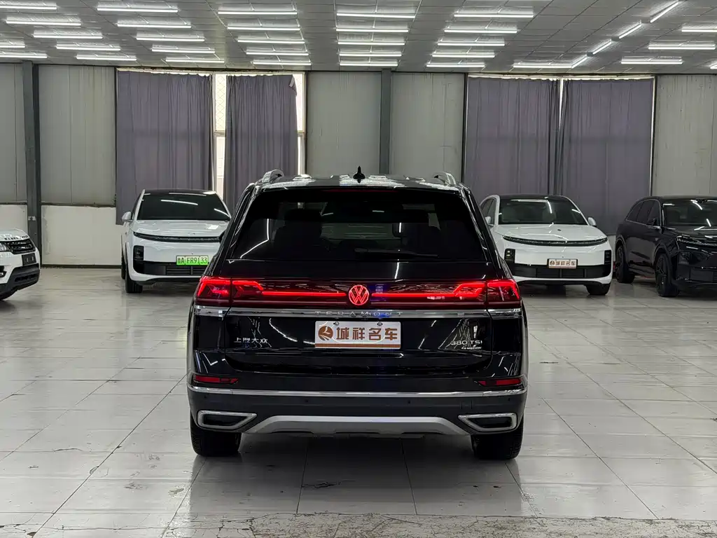 Touron 2022 380TSI four-wheel drive luxury version купить на сайте DeffCars