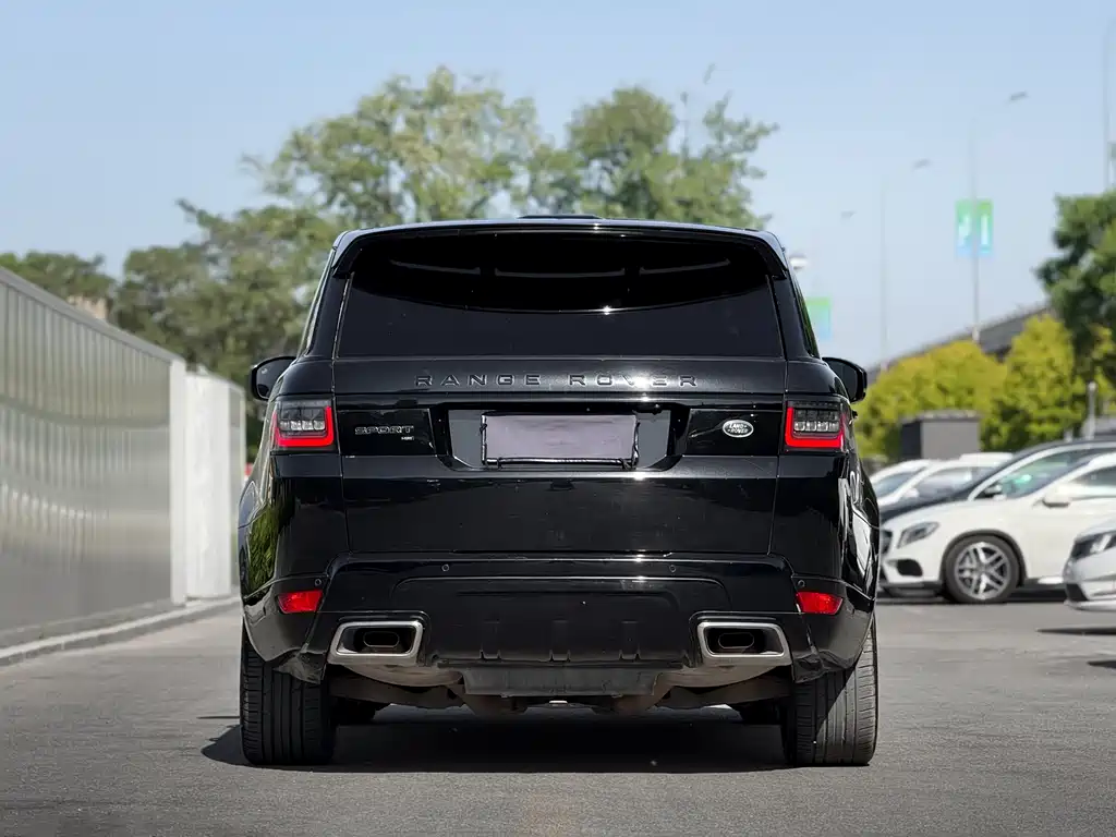 Range Rover Sport 2021 3.0 L6 Black Edition купить на сайте DeffCars