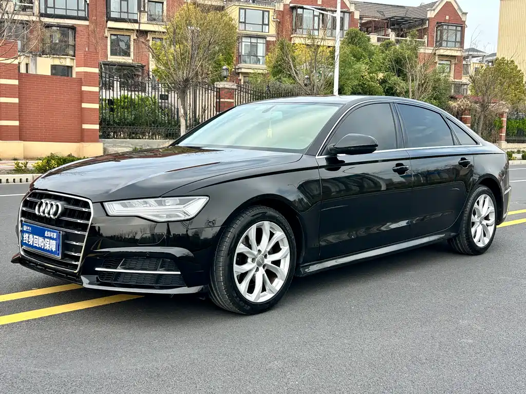 Audi A6L 2018 30th Anniversary Model 35 TFSI Fashion Model купить на сайте DeffCars