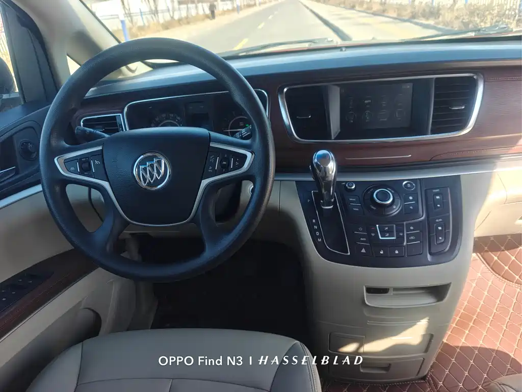 Buick GL8 2018 28T Comfort Type National VI купить на сайте DeffCars