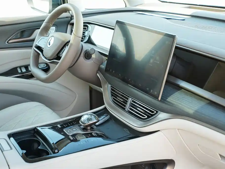 Denza D9 2022 DM-i 970 four-wheel drive flagship model купить на сайте DeffCars