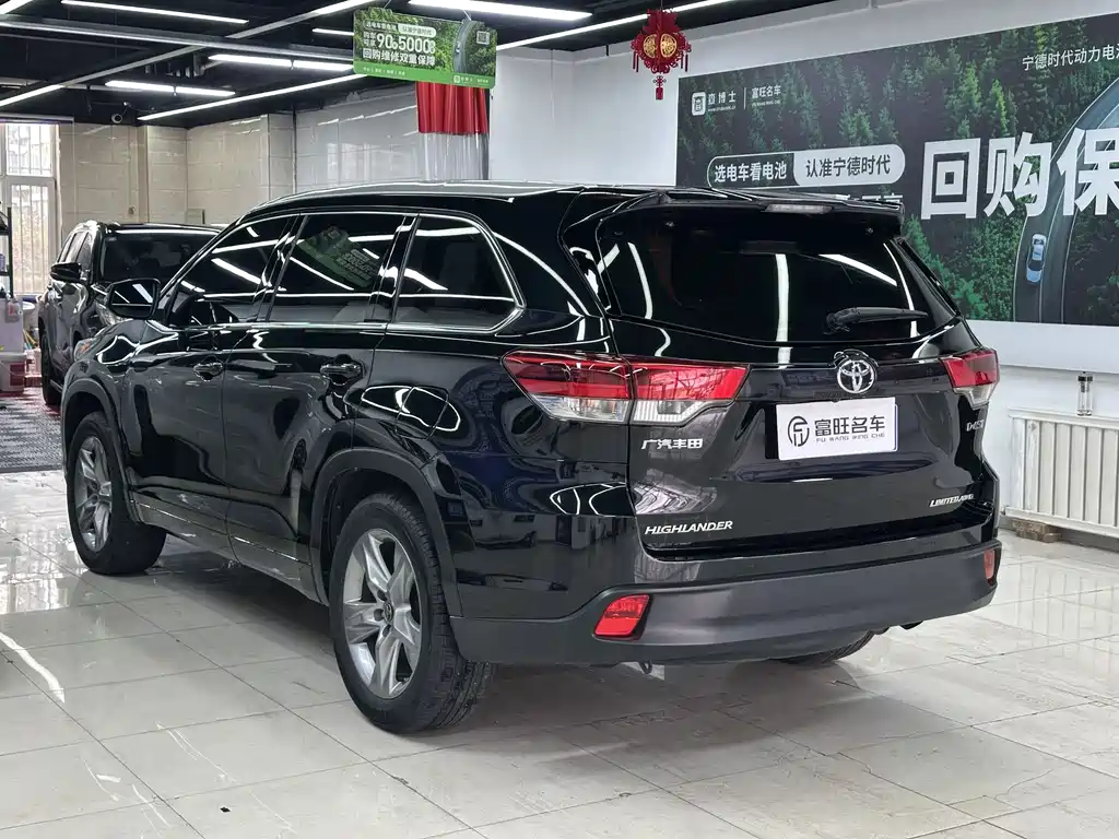 Highlander 2018 2.0T four-wheel drive extreme version, 7 seats, National VI купить на сайте DeffCars