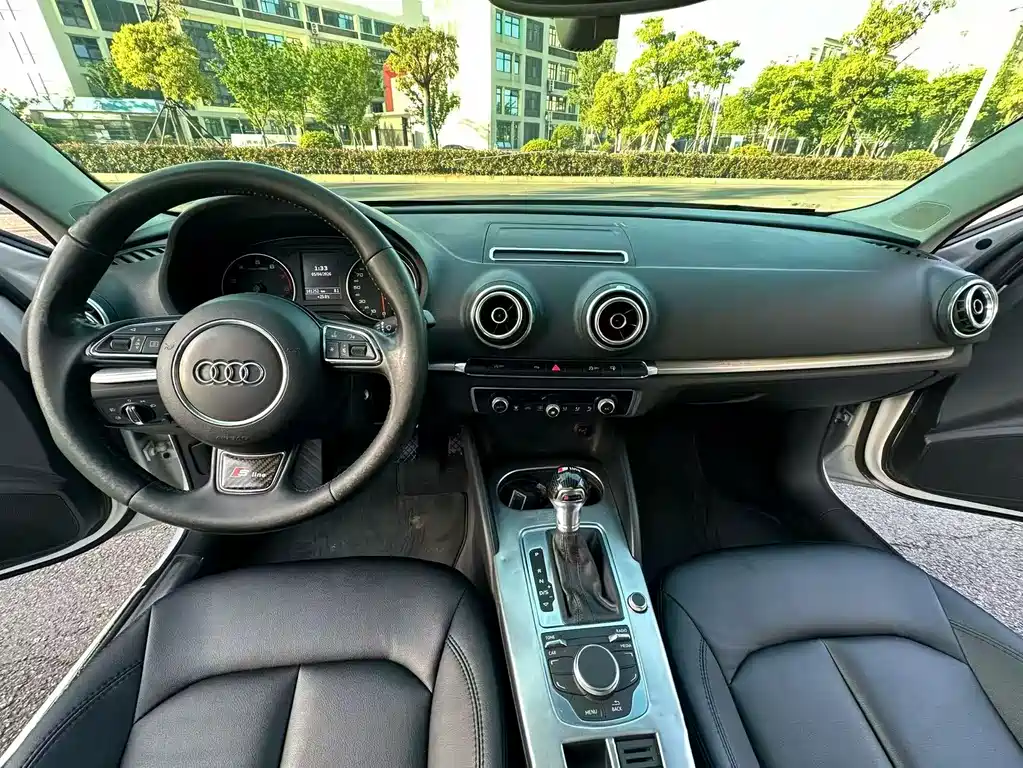 Audi A3 2014 Limousine 35 TFSI automatic comfort type купить на сайте DeffCars