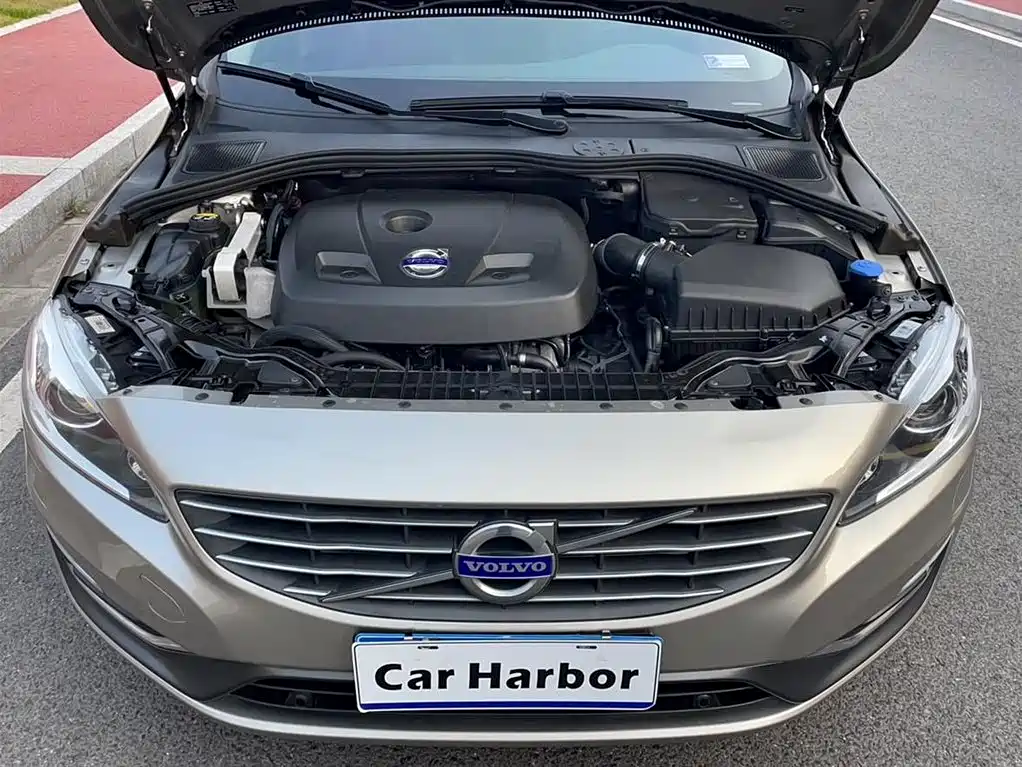 Volvo V60 2015 T5 Zhiyi Edition купить на сайте DeffCars